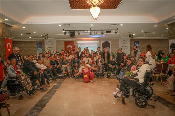 Keçiören'de çifte kutlama<