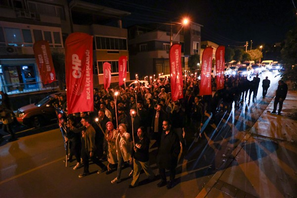 Buca'da üç fidan anıldı