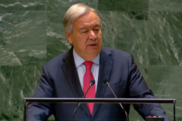 Guterres: Suriye halkı toparlanma yükünü tek başına taşımamalı<