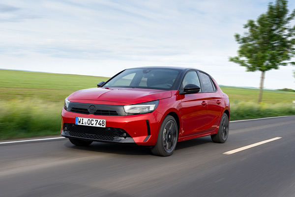Alman teknolojisine sahip Opel modellerinde Mayıs ayrıcalıkları!<