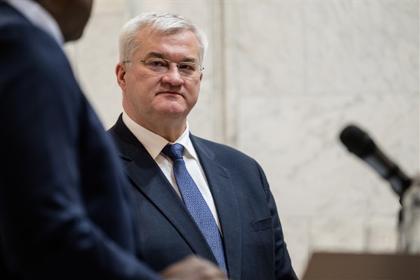 Sybiha: Rus savaşı, ulusumuza büyük acı ve yıkım getirdi<