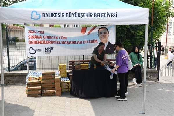 Balıkesir Büyükşehir'den sınava giren öğrencilere destek