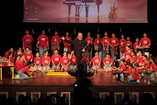 Gaziantep’te Uluslararası Çocuk Müzik Kampı tamamlandı<