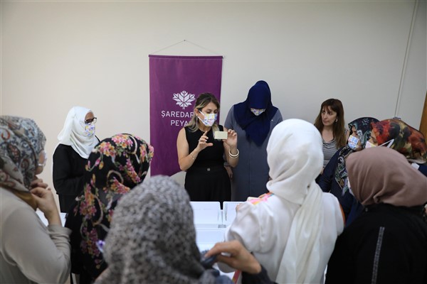Kayapınar Belediyesi'nden Doğal Deterjan Atölyesi