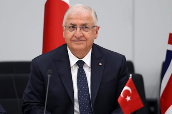 Milli Savunma Bakanı Güler, Nijer Savunma Bakanı Mody ile görüştü<