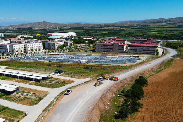 Malatya Üzümlü Mahallesi’nde 2.500 metrelik yeni yol açılıyor<