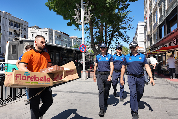 Kayseri Zabıta’dan çevre temizliği denetimi<
