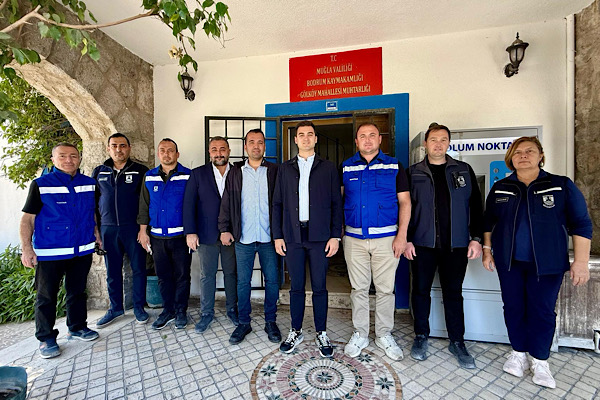 Başkan Mandalinci, mahallelerde incelemelerde bulundu<