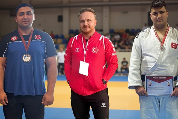 Karaman’dan 3 isim Balkan Judo Şampiyonası’na davet edildi <