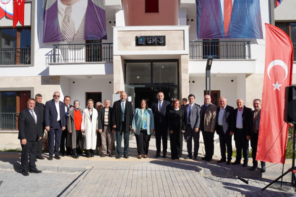 Orhangazi’de TOKİ 5. etap konutları sahiplerine teslim edildi<