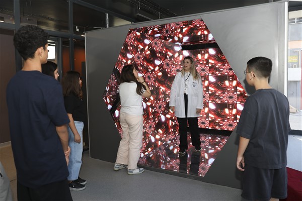 Aratos Matematik Evi bireysel ziyaretçilere de kapılarını açtı <
