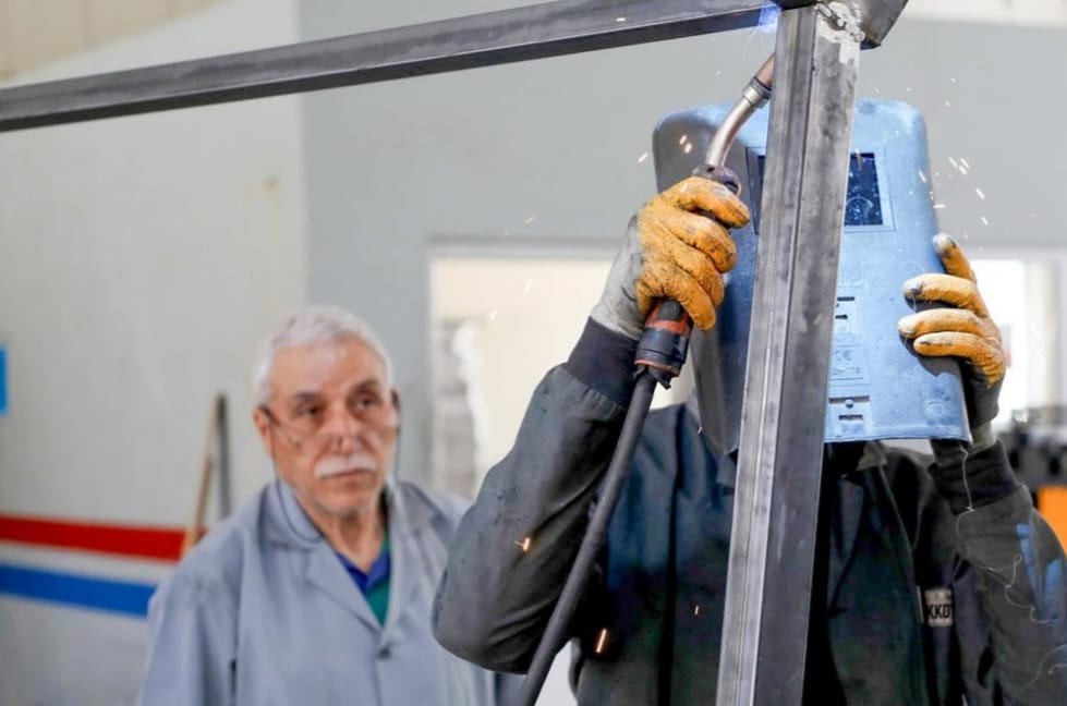 Mardin Büyükşehir Belediyesi’nden mesleki eğitime destek<