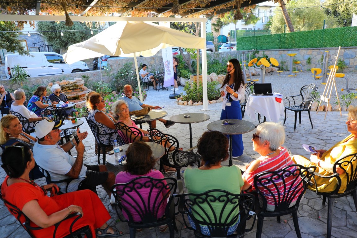 Bodrum Belediyesi’nden emeklilere yönelik iki farklı atölye<