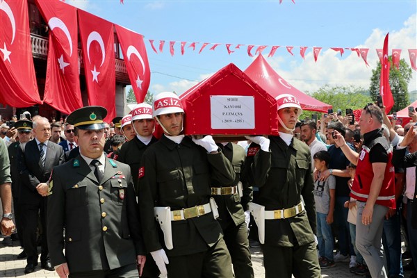 Şehit Piyade Uzman Çavus Kani Obi, Ordu'da defnedildi