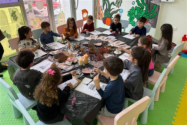 Yalova Belediyesi'nden “Kahve Kokulu Resimler” atölyesi <