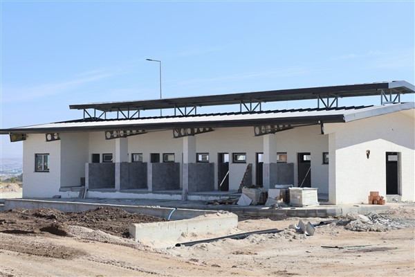 Büyükşehir, Hayvan Bakımevi ve Doğal Yaşam Alanı inşaatını tamamlıyor<