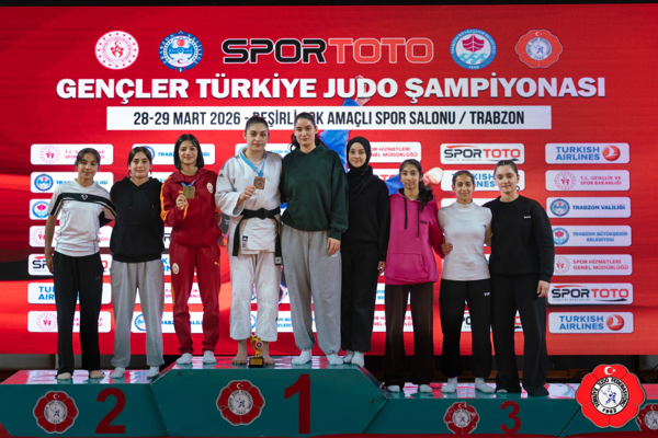 Spor Toto Gençler Türkiye Judo Şampiyonası'nda sporcular ödüllendirildi<