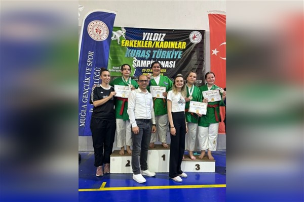 Vanlı sporcular 7 madalya kazandı<