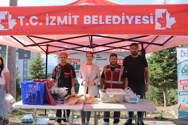 İzmit’te Beslenme Saati Projesi yeni eğitim yılında yeniden başladı