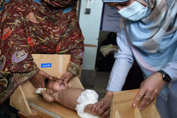 Afganistan'da 4 milyon çocuk yetersiz beslenme nedeniyle tedaviye ihtiyaç duyuyor<