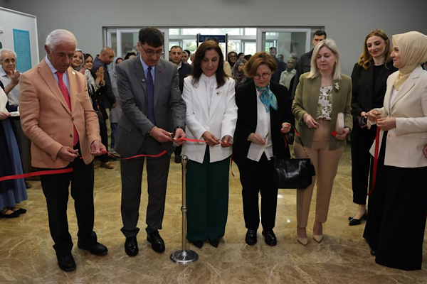 Kütahya’da “Tezhip Sergisi” açıldı<