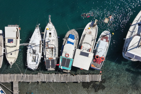 Gümüşlük’te deniz dibi temizliği gerçekleştirildi<
