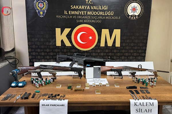 Sakarya’da silah ve mühimmat kaçakçılığı operasyonu