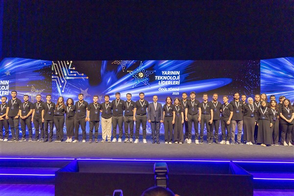 Turkcell’in ‘Yarının Teknoloji Liderleri’ yarışmasında kazananlar belli oldu<