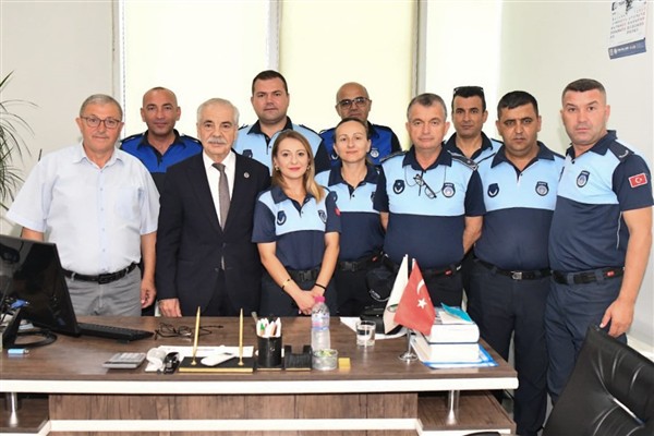 Başkan Özcan’dan zabıta personeline ziyaret<