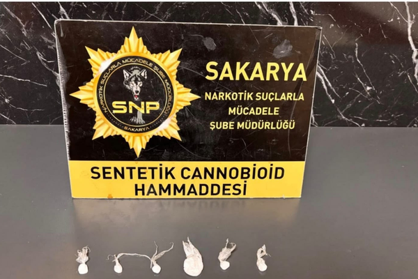 Sakarya'da uyuşturucu operasyonlarında 3 kişi yakalandı
