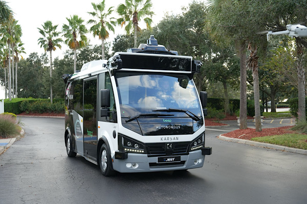 Karsan’ın Otonom e-JEST modeli Amerika’da tanıtıldı<