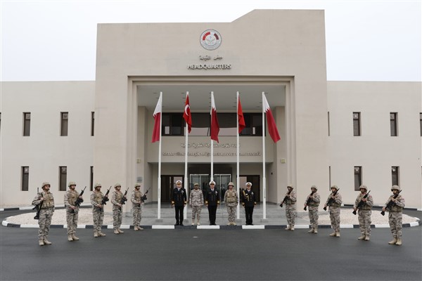 Tatlıoğlu'ndan, Katar-Türk Birleşik Müşterek Kuvvet Komutanlığına ziyaret