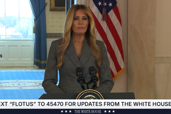 Melania Trump: Epstein ile ilgili yalanlar bugün sona ermeli<