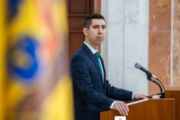 Popşoi yeniden dışişleri bakanı olarak yemin etti<