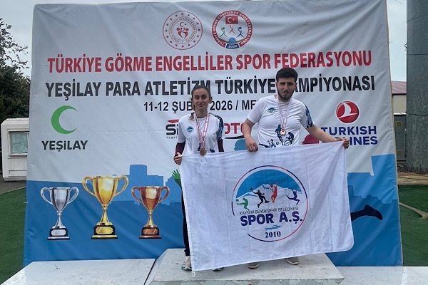 Kayseri'de sporculardan Para Atletizm Türkiye Şampiyonası’nda derece