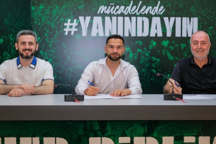 Bursaspor'da yeni transfer imzayı attı<