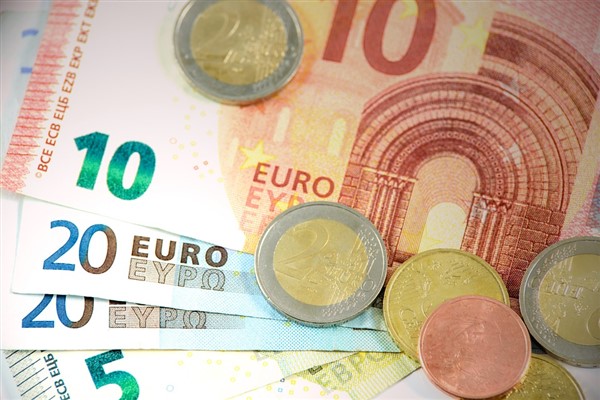 İnfo Yatırım: EURUSD yeni işlem gününe yatay bir seyir ile başlangıç yaptı