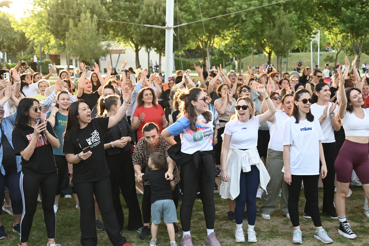 Manisa’da Gençlik Haftası dans ve sporla kutlandı<