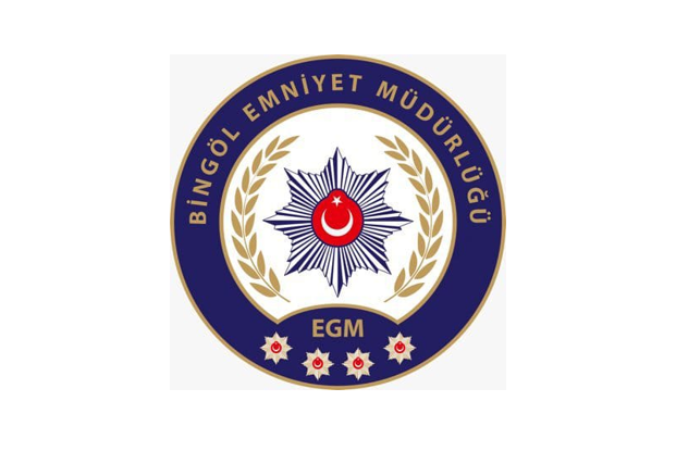 Bingöl’de şüpheli araçta silah ve fişek ele geçirildi<
