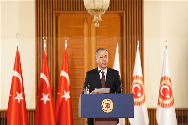 Bakan Yerlikaya: Bizim Milletimiz, ekmeği kutsal sayar, çalışmayı ibadet bilir