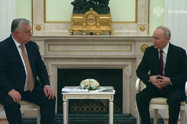 Putin ve Orban, Ukrayna'daki durumu ve ikili ilişkileri görüştü<