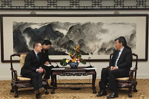 Çin ve Fransa’dan Orta Doğu’da çatışmaları sonlandırma çağrısı<