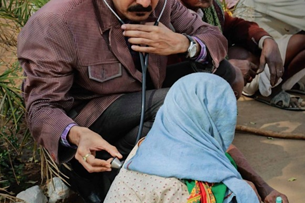 DSÖ: Kriz anlarında sağlık hizmetleri bir can damarıdır<