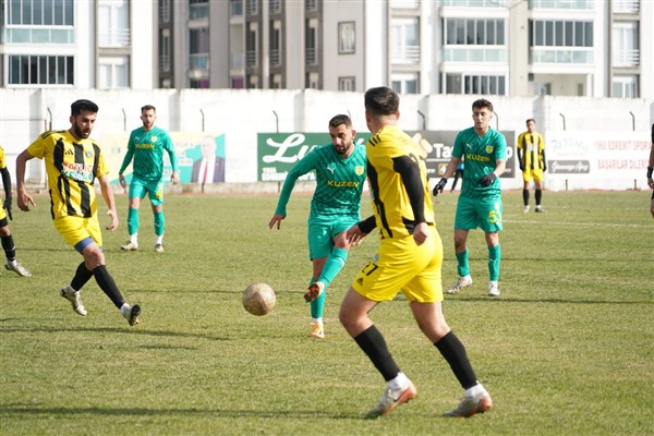 Edremitspor, Alaşehir Belediyespor’u mağlup etti