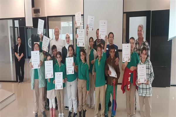 Büyükşehir’den öğrencilere zeytinyağı eğitimi<