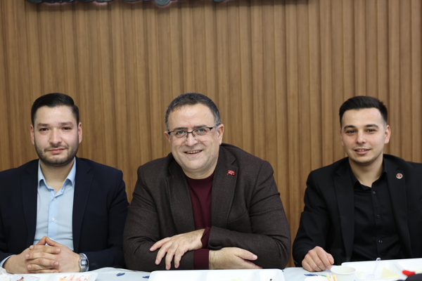 Başkan Gökçe'den Kocaeli Yığılcalılar Derneği’ne ziyaret