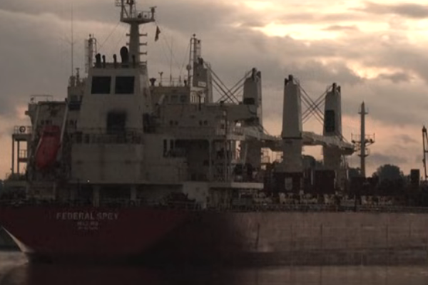 Trump, Küba'ya petrol satan ülkelere gümrük vergisi uygulama tehdidinde bulundu