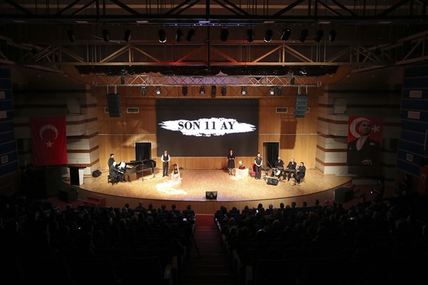 ABB’den 10 Kasım’a özel gösterim<