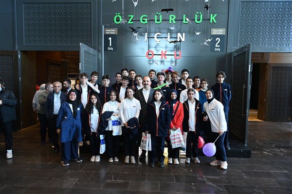 Başkan Altay, kitapseverleri Konya Kitap Günleri’ne davet etti<