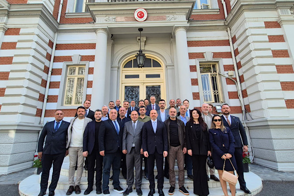 Gemlikli yetkililer, Türkiye’nin Romanya Büyükelçisi Altan ile görüştü<